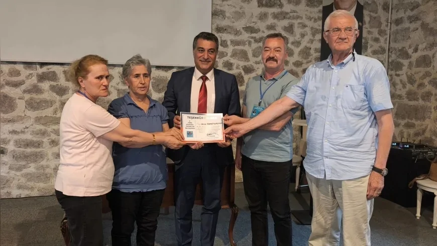 Dr.Yasemin Meydan Türk Dünyasına yönelik çalışmalarıyla takdir aldı